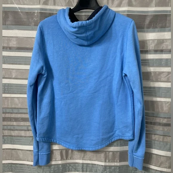 UNC  Tar Heels Light Blue Hoodie Sweatershirt - Picture 2 of 6